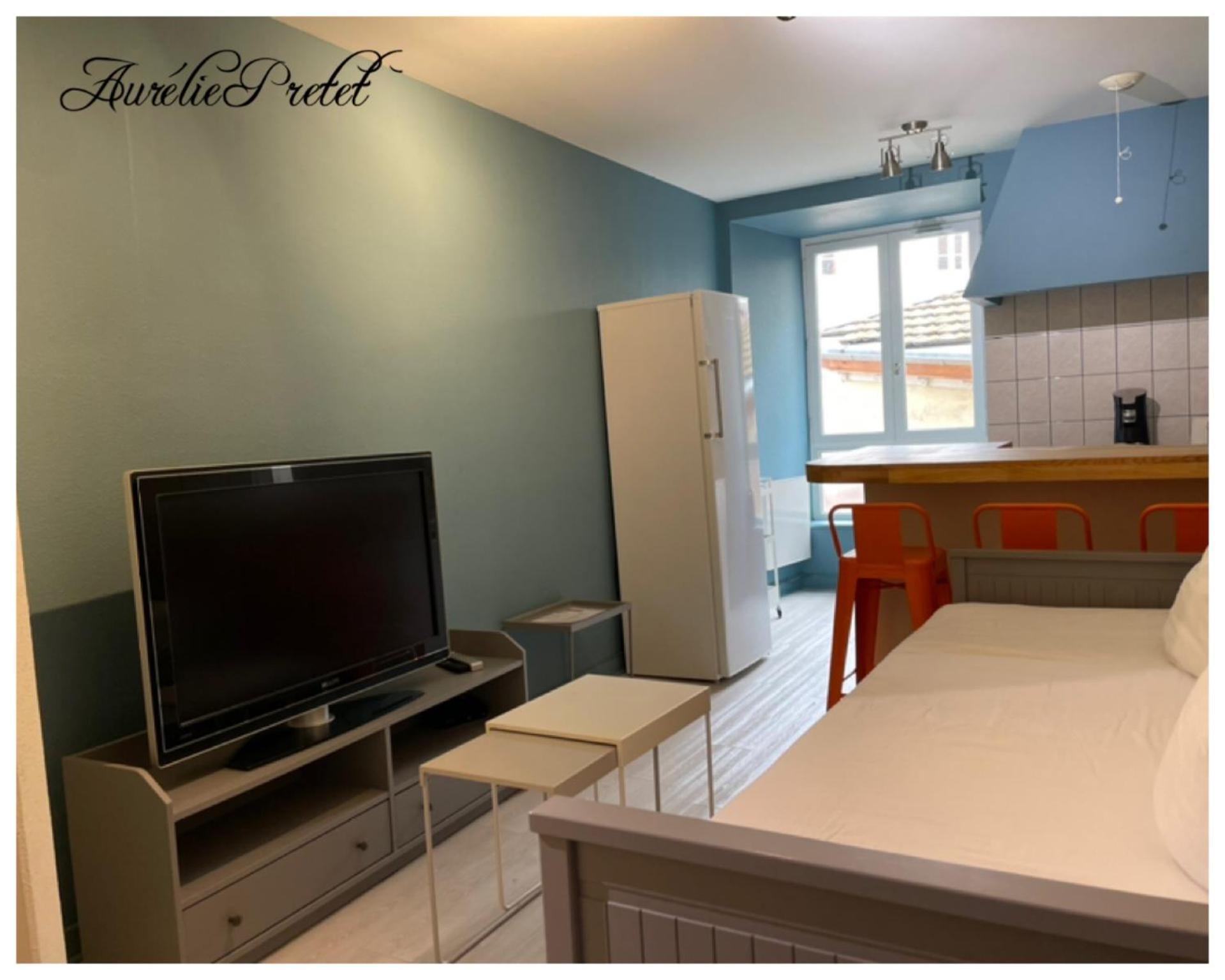Appartement Porte Du Cantal Масиак Екстериор снимка